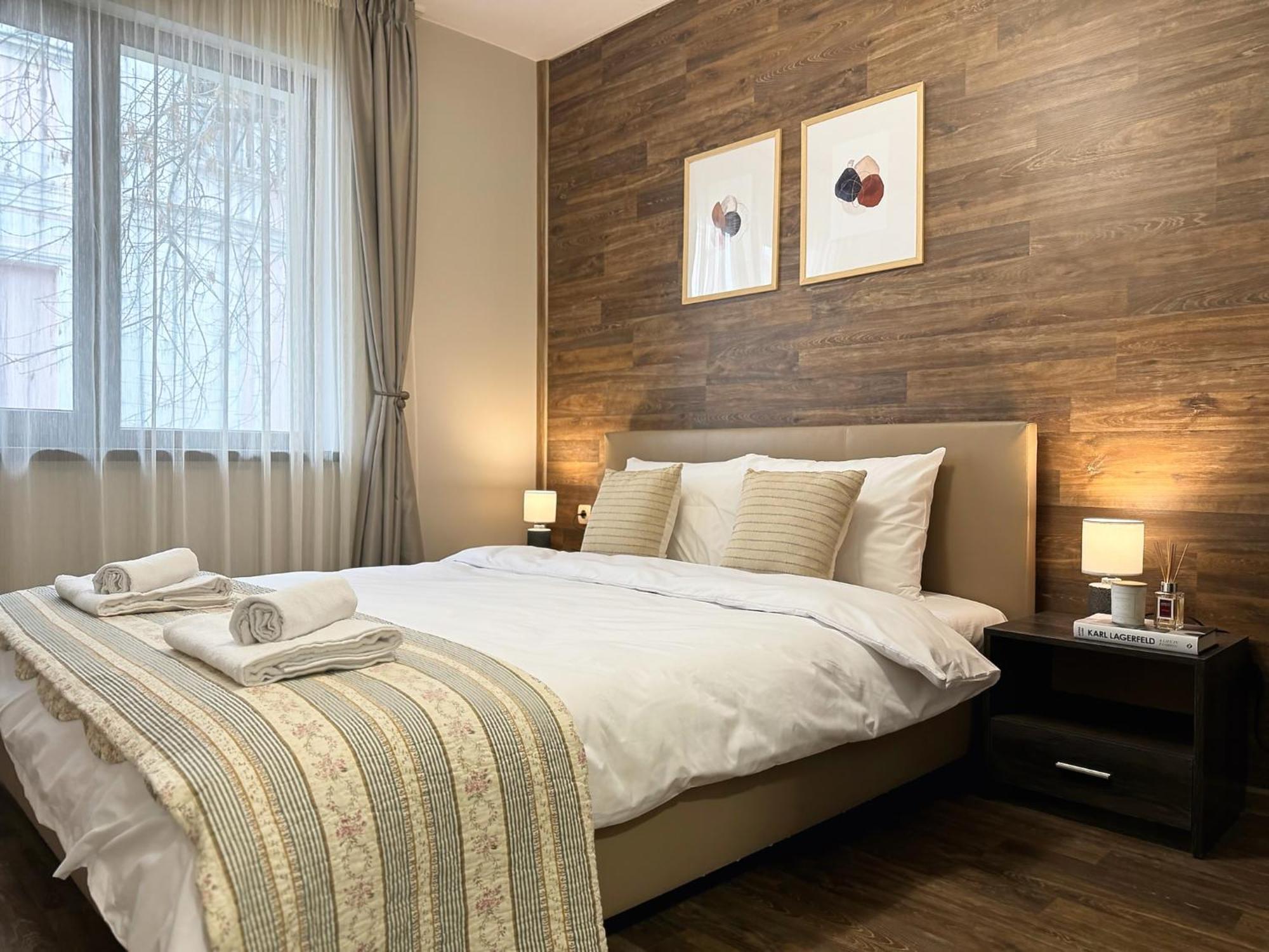 Top Centre Plovdiv Apt. With Parking For 4 Guests Luaran gambar