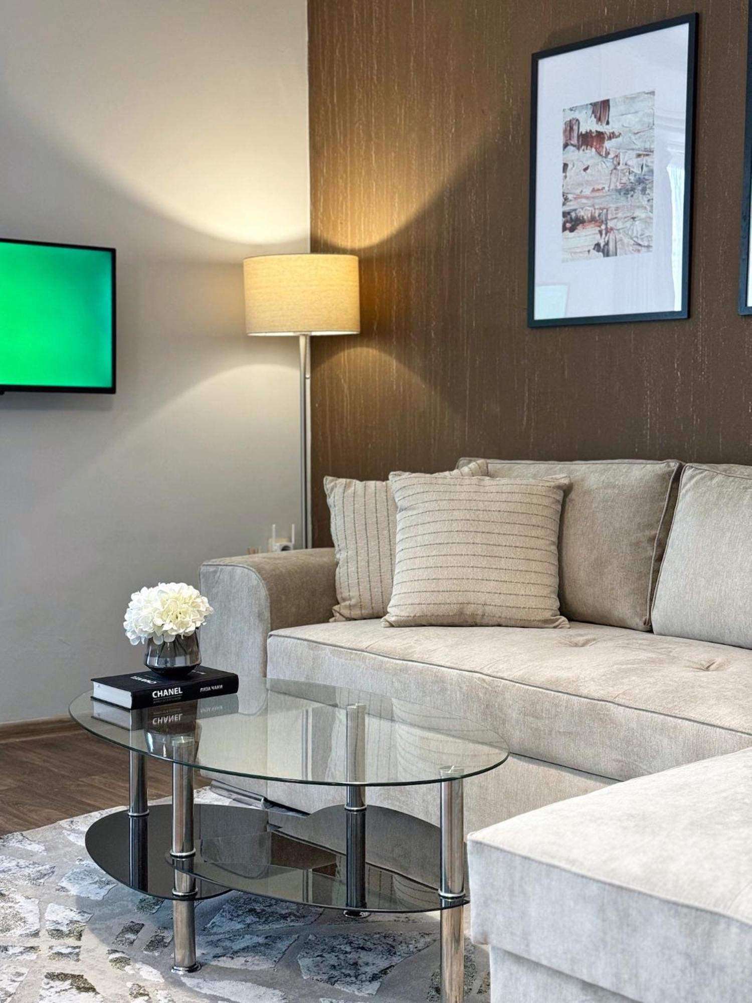 Top Centre Plovdiv Apt. With Parking For 4 Guests Luaran gambar