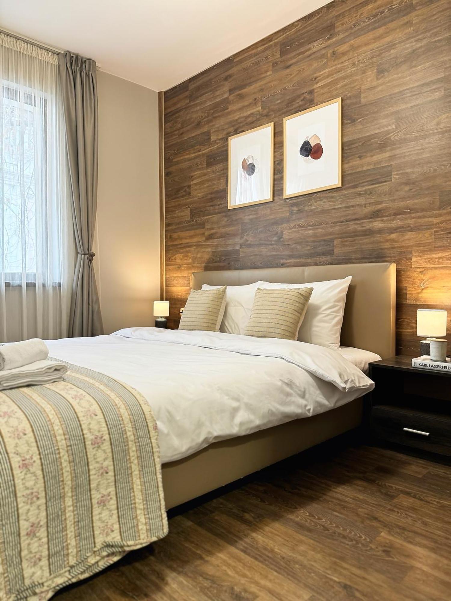 Top Centre Plovdiv Apt. With Parking For 4 Guests Luaran gambar