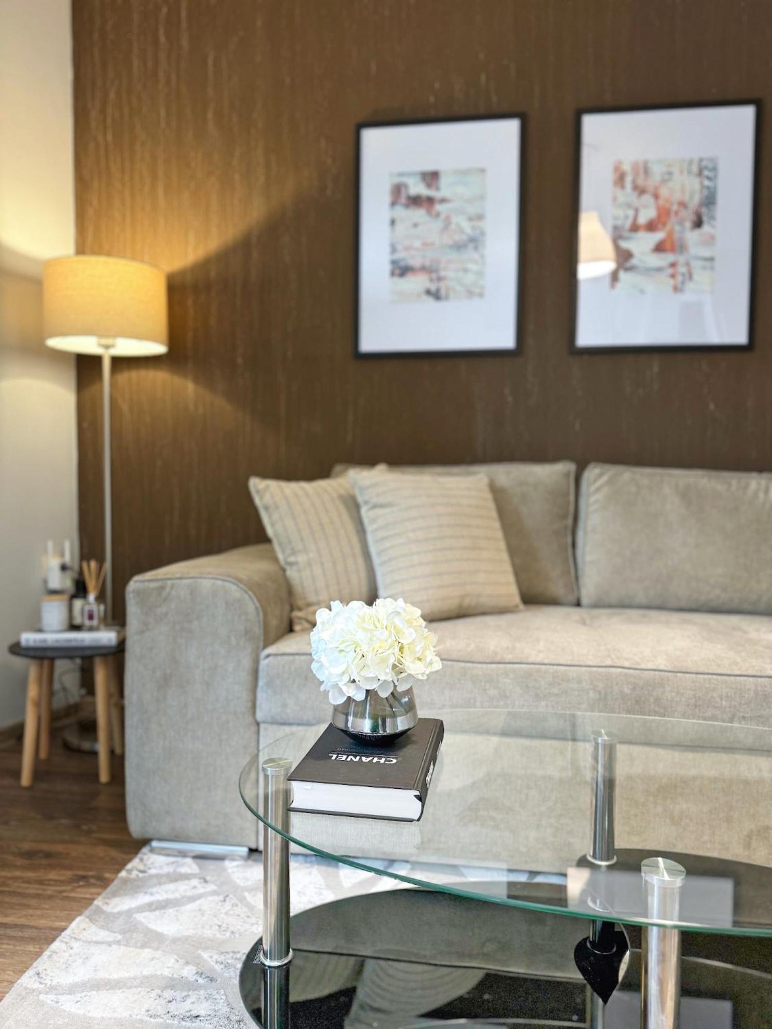 Top Centre Plovdiv Apt. With Parking For 4 Guests Luaran gambar