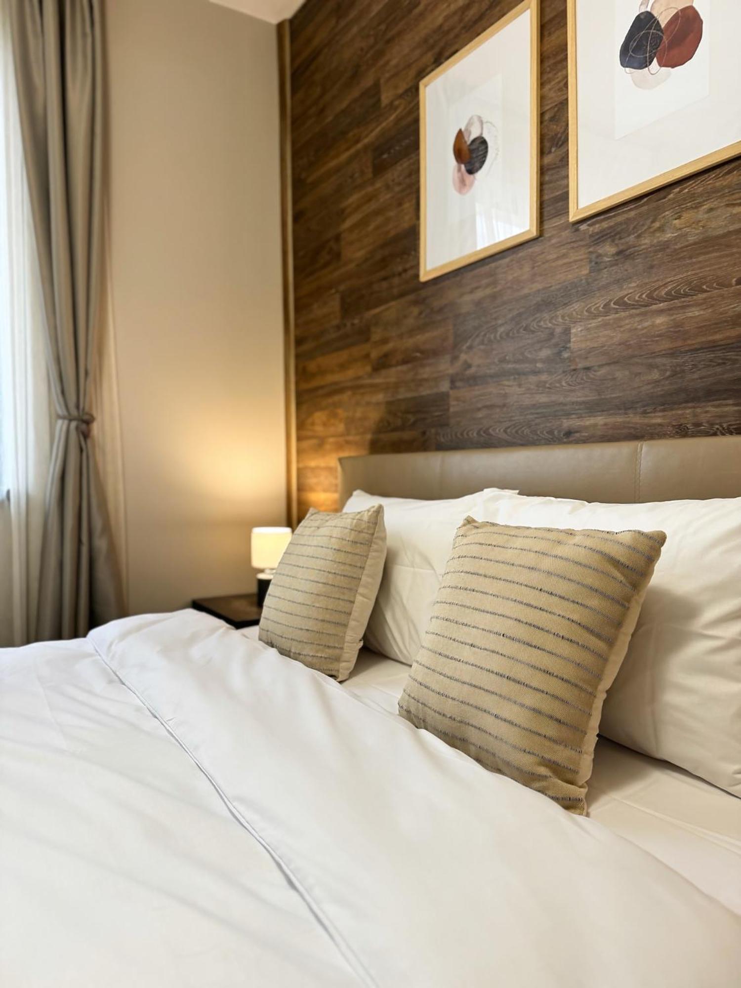 Top Centre Plovdiv Apt. With Parking For 4 Guests Luaran gambar